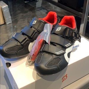 Peleton spin shoes size 40